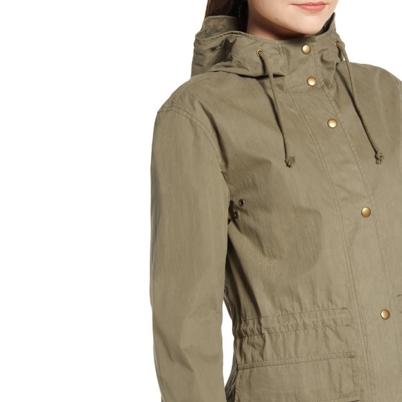 madewell  anorak snap front cotton raincoat in olive, size medium - Picture 12 of 13